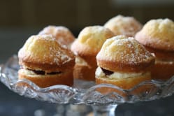Fundraising ideas and resources: Victoria sponge cakes at a cake sale